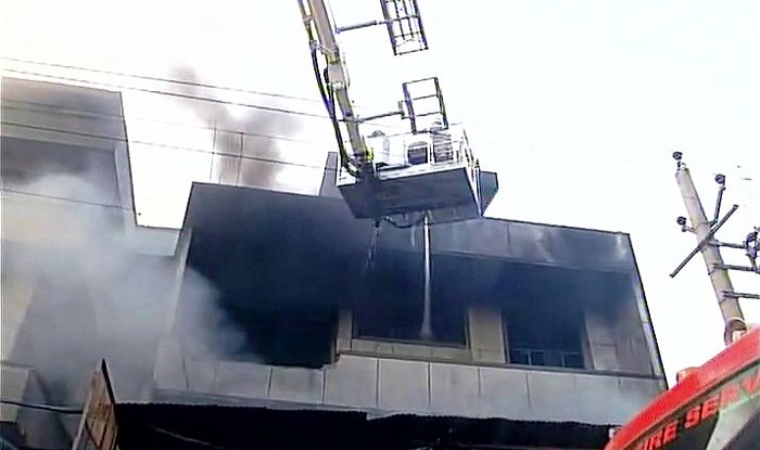 ​ದಿಲ್ಲಿ  ಪ್ಲಾಸ್ಟಿಕ್ ಕಾರ್ಖಾನೆಯೊಂದರಲ್ಲಿ ಅಗ್ನಿ ದುರಂತ; 1 ಸಾವು